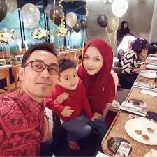 Perkahwinan tersebut tidak didaftarkan di malaysia dan ini diakui sendiri oleh siti. Biodata Joy Revfa Pengasas Merve Cosmetics Dan Isteri Hafiz Hamidun Azhan Co