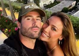 Report: Lauren Conrad and "Lo" Bosworth moving out of 'Hills' home