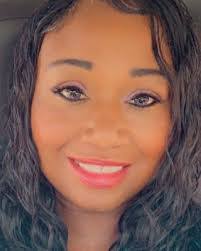 Ebony Freeman's Instagram, Twitter & Facebook