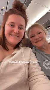 Orlando,Florida avebtures🌴 @clarissa.carpenter #orlando #orlandoflorida  #flight #travel #travellife #2025 #newyear #newme #adventure