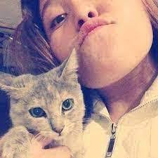 Elias Vences's Instagram, Twitter & Facebook