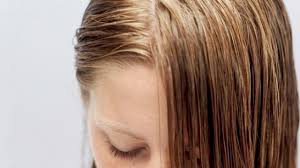 كيف تجعل الشعر رطبا In 2020 Hair Greasy Hair Hairstyles Hair Beauty