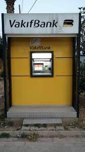 Merak ettiğiniz bu konuların cevaplarını sizler için araştırdık. File Vakifbank Atm Jpg Wikimedia Commons