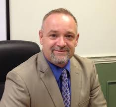 Kurt Stand's Instagram, Twitter & Facebook