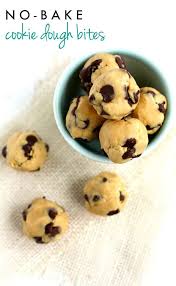 Vegan Chocolate Chip Cookie Dough Bites The Pretty Bee Recipe Chocolate Chip Cookie Dough Bites Vegan Chocolate Chip Cookies Chocolate Chip Cookie Dough