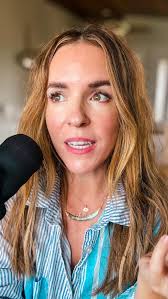 Rachel Hollis