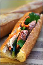 Banh Mi Nem Nuong Vietnamese Sandwich With Grilled Pork Patties Vietnamese Sandwich Grilled Pork Banh Mi