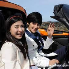 Born july 7, 1989), known by the stage name kim bum, is a south korean actor, dancer, singer and model. Kim Bum Kim So Eun Soeulmatelove Twitter