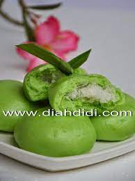 150 gr kelapa parut kering kasar. Diah Didi S Kitchen Bakpao Pandan Isi Unti Kelapa Makanan Dan Minuman Resep Masakan Resep