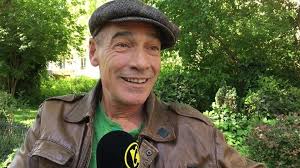 Vidéo interview: Jean-Marc Barr, du Grand Bleu à L'Homme dauphin