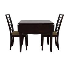 Item is in excellent condition! 68 Off Raymour Flanigan Raymour Flanigan Fold Down Dining Table With Chairs Tables