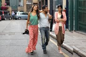 Cocktail Movie Stills With Saif Ali Khan Deepika Padukone And Diana Penty Cocktail Dress Vintage Cocktail Movie Bollywood Fashion