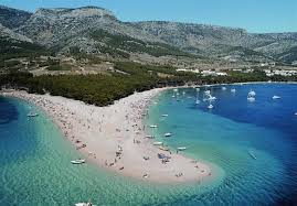 Quando si parla del mare di spalato, la prima cosa che bisogna tenere ben presente è il fatto che nei periodi estivi le spiagge sono sempre molto affollate. Croazia Terra Di Mare Tradizioni Storia E Natura Da Vivere Impressioni Di Viaggio
