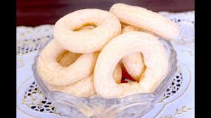 Biscoito De Polvilho Assado Azedo Biscoito De Polvilho Assado Muito Facil Rende Bastante Isamara Amancio Youtube Ideias Biscoito De Polvilho Assado Guloseimas