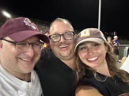 Joshua Schlesinger's Instagram, Twitter & Facebook