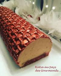Buche Paris Brest Katia Au Pays Des Gourmands Gateaux Et Desserts Idee Dessert Dessert Noel