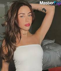 Nicki Nicole desnuda- todo lo que quieres ver