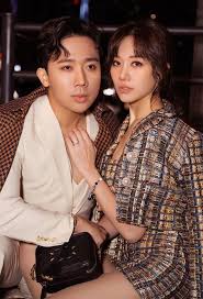 Chẳng hạn, ca khúc it's you cô ra mắt giữa tháng 8 do trấn thành viết phần lời việt. Sá»± Giau Co Cá»§a Tráº¥n Thanh Hari Won Nha Ráº£i Kháº¯p Má»¹ Ä'áº¿n Viá»‡t Nam