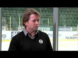 Explore simon svensson from sweden on untappd. Mitt I Rogle Krisen Vad Hander Pelle Svensson Svarar Youtube
