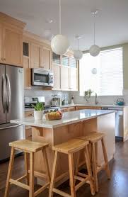 What kind of backsplash did you pair with them? Pin On 20th Stucco Houses