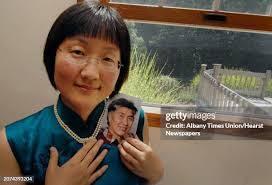 Inge Meier's Instagram, Twitter & Facebook