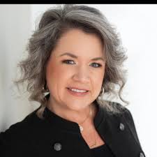 What are some rental housing options in Sylva area with a fence for a  family with a dog?