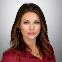 20+ "Vívian" profiles