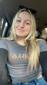 Tammy Wagoner's Instagram, Twitter & Facebook