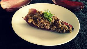 Beef kaya ularthiyathu is a classic beef preparation in kerala, with beef and kaya (unripe banana) cooked in a deliciously spicy. Mochar Ghonto Banana Blossom Curry Banana Flower Bengali Cuisine Hissingcooker Com Banana Flower Curry Banana Blossom