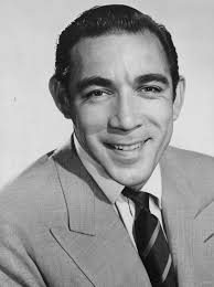 Dame Helen Mirren doesn't agree with a female playing as James Bond.