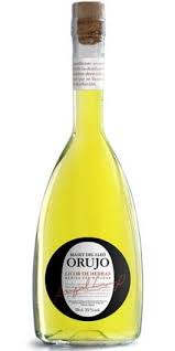 Orujo Liquor Obtained From The Distillation Of The Pomace Solid Remains Left After Pressing Of The Grape It Is A Tr Vino Espumoso Gastronomia Espanola Licor