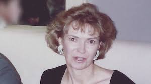 Carol Hebert's Instagram, Twitter & Facebook