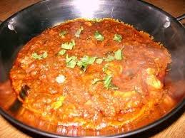 Hot Chicken Vindaloo Recipe And Not A Potato In Sight Chicken Vindaloo Chicken Vindaloo Recipe Vindaloo