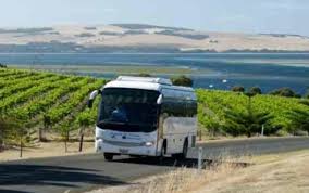 Temukan harga bus pariwisata yang sesuai dengan kebutuhan anda. 5 Hal Penyebab Harga Sewa Bus Pariwisata Berubah Ubah Berita Sembodo Rent A Car