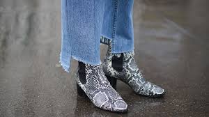 Красивые женские chelsea boots в этом году покорят на самом деле, ботинки челси представляют собой обувь из натуральной кожи. 35 Stilnyh Obrazov S Chem Nosit Zhenskie Botinki Chelsi V 2020