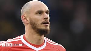 David Button: Fulham boss Slavisa Jokanovic defends goalkeeper's  distribution