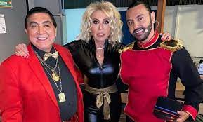 La presentadora de televisión laura bozzo regresó para el repechaje de parejas en las estrellas bailan en hoy luego de ser eliminada en conjunto con su pareja de baile, el actor carlos bonavides. Laura Bozzo Impone Estas Condiciones Para Salir En Las Estrellas Bailan En Hoy