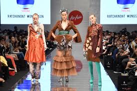 Browse 2,419 kuala lumpur fashion week stock photos and images available, or start a new search to explore more stock photos and images. Kuala Lumpur Fashion Week 2017 Styleicons