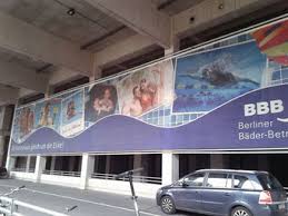 Schwimm Und Sprunghalle Im Europasportpark Sse Infos Zu Schwimmen In Berliner Baderbetriebe Badern