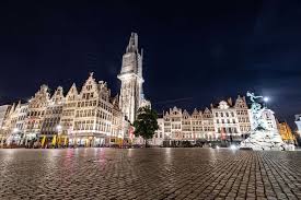 Wat zijn de coronamaatregelen in belgië?in belgië gelden nog verschillende coronamaatregelen. Belgie Laat Coronamaatregelen Beetje Vieren Buitenland Bndestem Nl