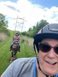 Lodging for 6-10 people near riding trails