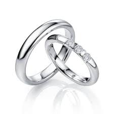 Beautiful Pair Of Platinum Wedding Bands Simple And Elegant The Price Is For Pair Of Rings Platinum Wedding Rings Platinum Wedding Band Mens Wedding Rings