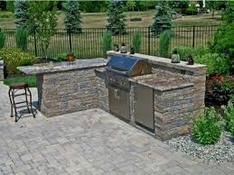 Pin By Lindsey Walters On Backyard Outdoor Kitchen Countertops Outdoor Kitchen Design Outdoor Kitchen