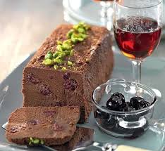 Marquise Au Chocolat Aux Griottes Et Aux Pistaches Marquise Au Chocolat Gateau Chocolat Sans Cuisson Gateau Chocolat Sans Sucre