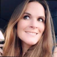 50+ "Suzanne Flores" profiles