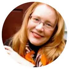 Amanda Cruce's Instagram, Twitter & Facebook