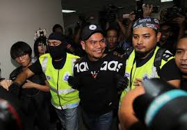 Mahkamah tetapkan ikat jamin rm1 juta. Jamal Yunos Ditahan Di Penjara Sungai Buluh Selepas Mahkamah Tolak Ikat Jamin Beritabenar