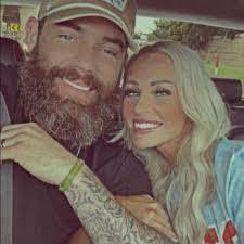 Shannon Cornish's Instagram, Twitter & Facebook