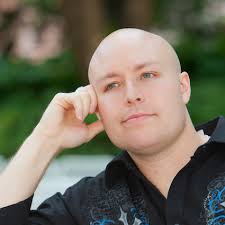 Dustin Lucas's Instagram, Twitter & Facebook