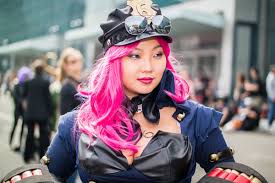 Comic con russia again will partner with biggest russian computer and video games consumer. Pow Wham Comic Con Is A Super Hit Amnewyork